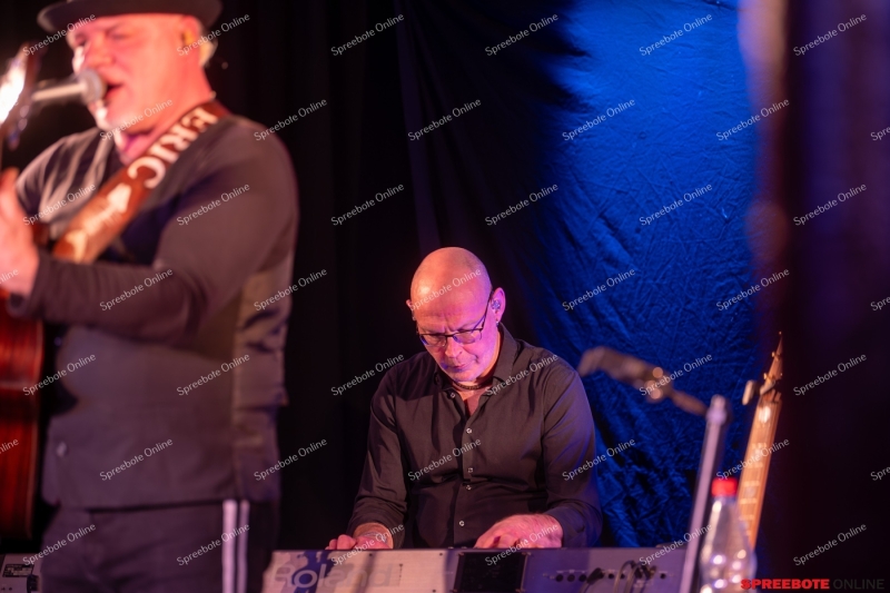 Spreebote-Kufa-Eric-Fish-Friends-009