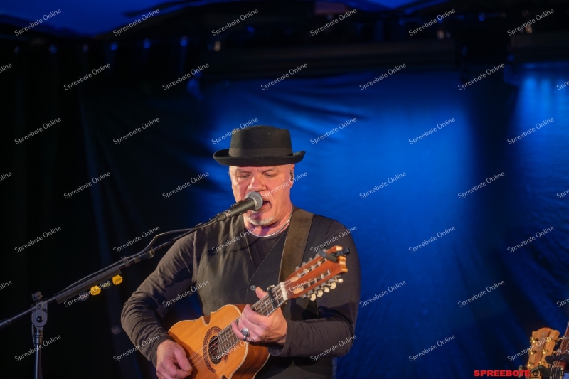 Spreebote-Kufa-Eric-Fish-Friends-001