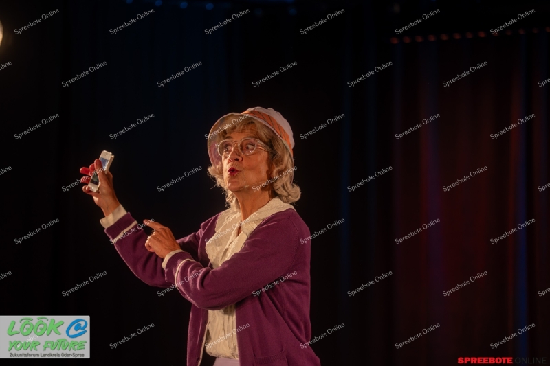 Spreebote-Frauentag-Kufa-Renate-Bergmann-003