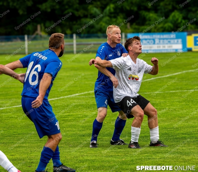 Spreebote-Elfmeterschiessen-entscheidet-Partie_gallery1_10
