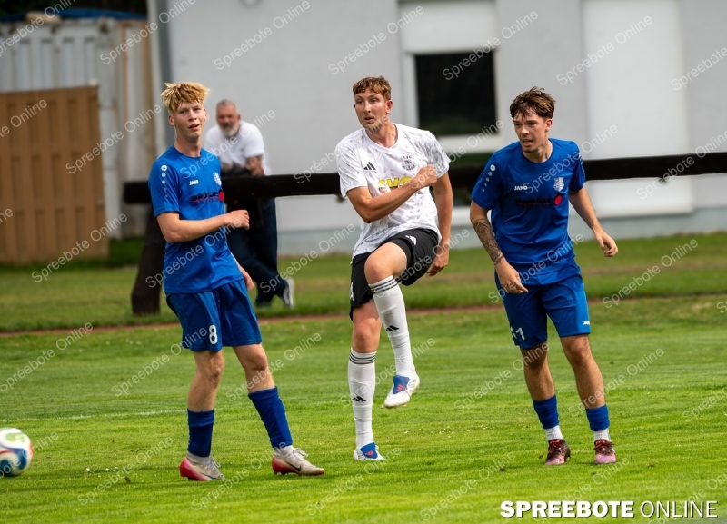 Spreebote-Elfmeterschiessen-entscheidet-Partie_gallery1_12