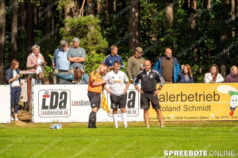 Spreebote-Elfmeterschiessen-entscheidet-Partie_gallery1_15