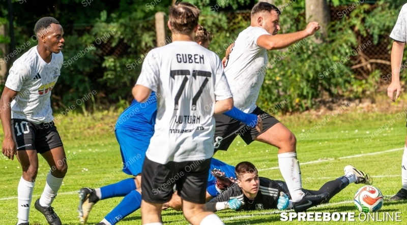 Spreebote-Elfmeterschiessen-entscheidet-Partie_gallery1_40