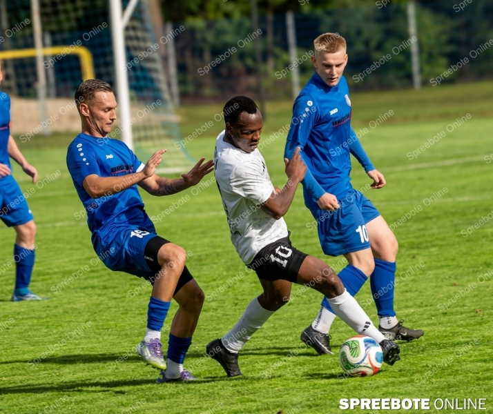 Spreebote-Elfmeterschiessen-entscheidet-Partie_gallery1_47