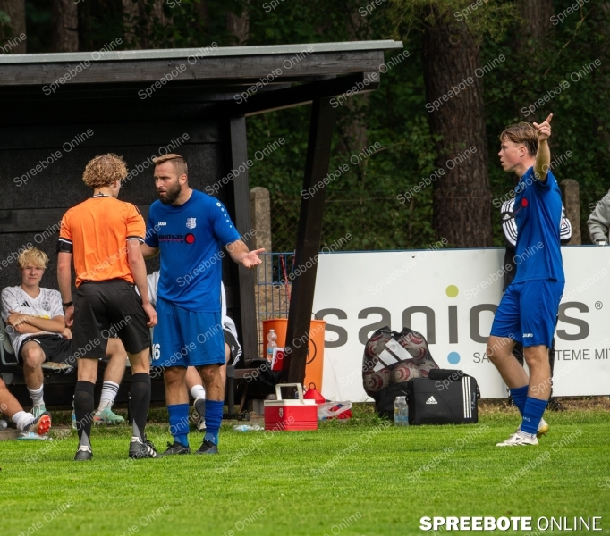 Spreebote-Elfmeterschiessen-entscheidet-Partie_gallery1_56