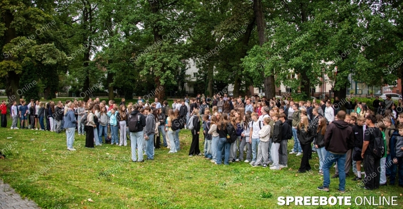 Spreebote-Schulstart-am-Goetheplatz_gallery1_01
