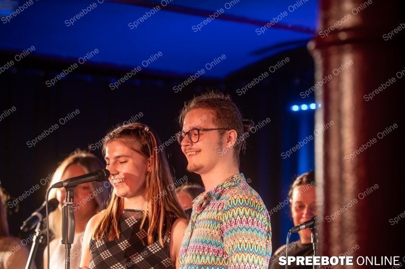 Spreebote-Stimmen-voller-Gefuhl_gallery1_36