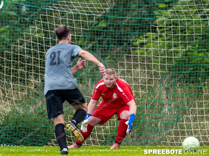 Spreebote-Kretzschmar-entscheidet-das-Spiel_gallery1_24