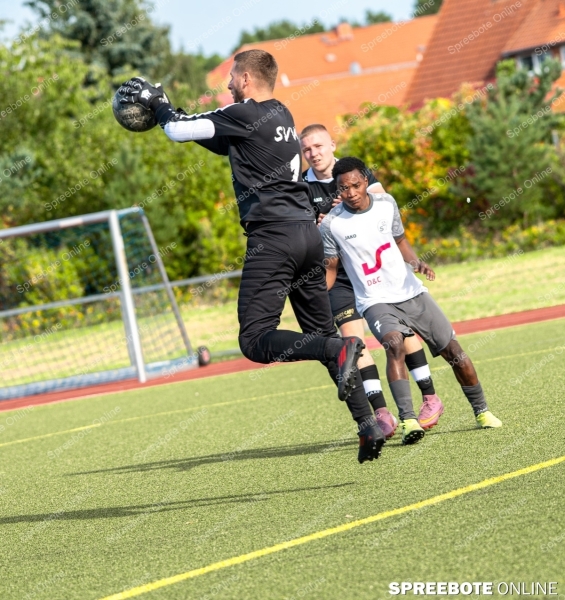 Spreebote-Borussia-erlebt-wieder-eine-Niederlage_gallery1_10
