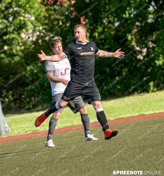 Spreebote-Borussia-erlebt-wieder-eine-Niederlage_gallery1_18