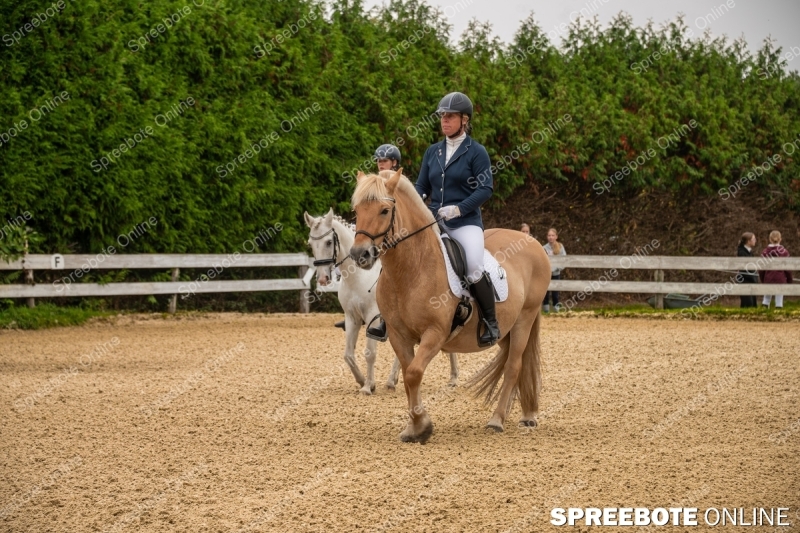 Spreebote-Volle-Konzentration-im-Sattel_gallery1_06