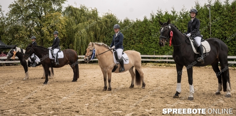 Spreebote-Volle-Konzentration-im-Sattel_gallery1_23