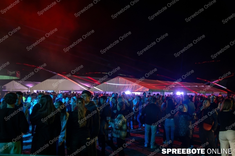 Spreebote-Laserspektakel-Beats_gallery1_13