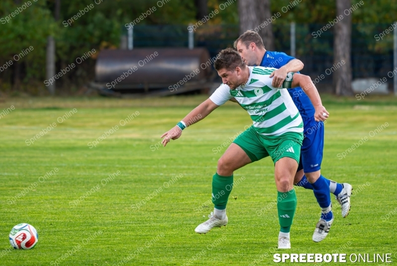 Spreebote-Briesen-lasst-Federn_gallery1_03