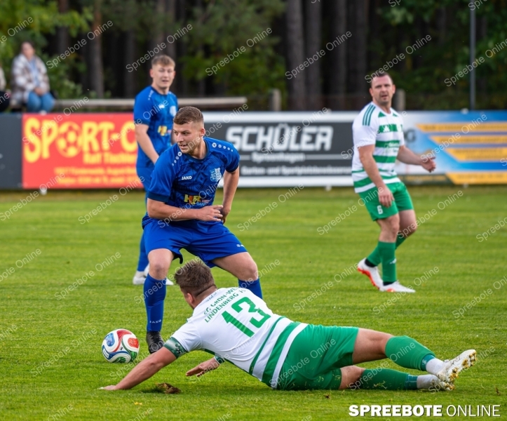 Spreebote-Briesen-lasst-Federn_gallery1_04