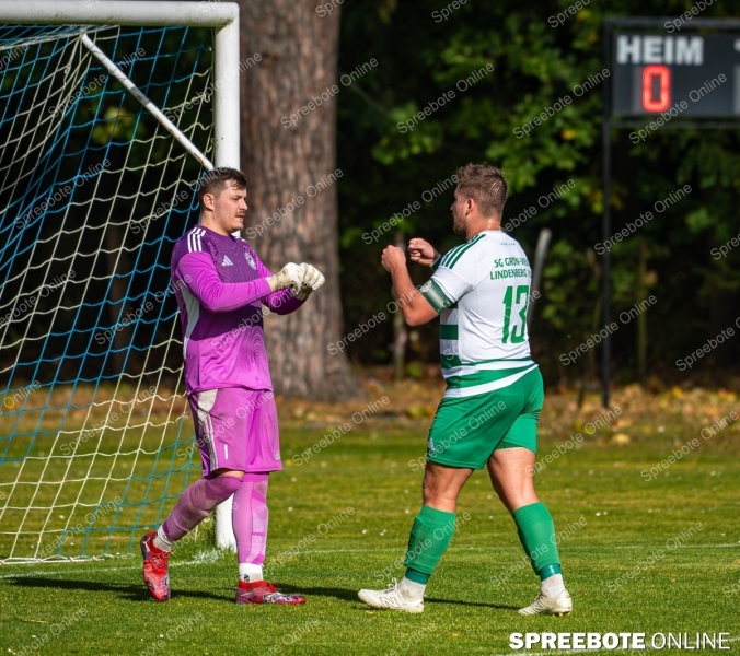 Spreebote-Briesen-lasst-Federn_gallery1_19