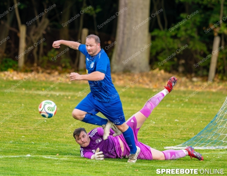 Spreebote-Briesen-lasst-Federn_gallery1_35