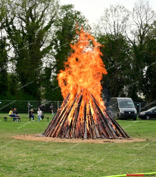 1.Fuwa-Lagerfeuer-Bullenwiese-Behnke-Feuerwehr-005