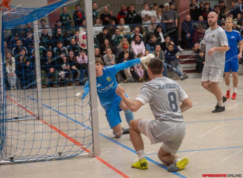 Spreebote-1.Fussball-Pneumat-Turnier-003