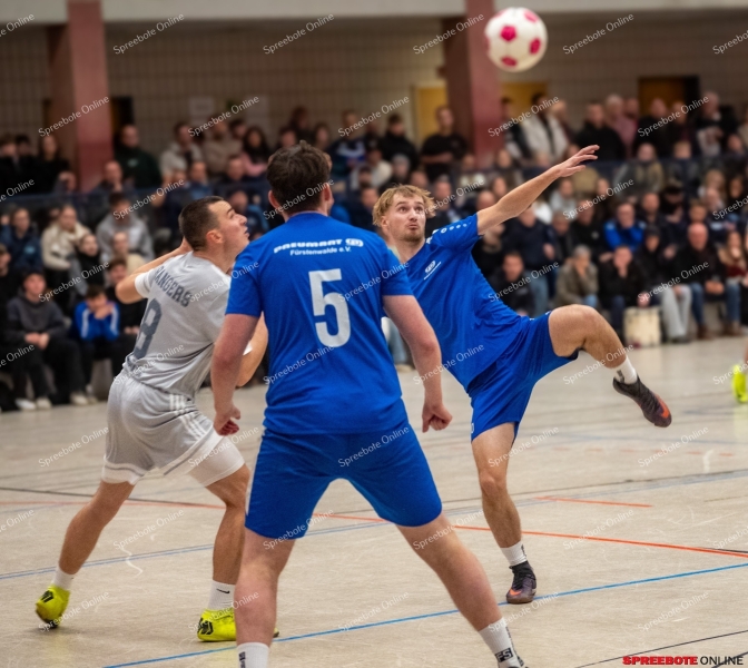 Spreebote-1.Fussball-Pneumat-Turnier-005