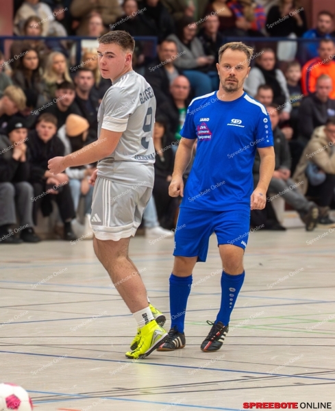 Spreebote-1.Fussball-Pneumat-Turnier-007