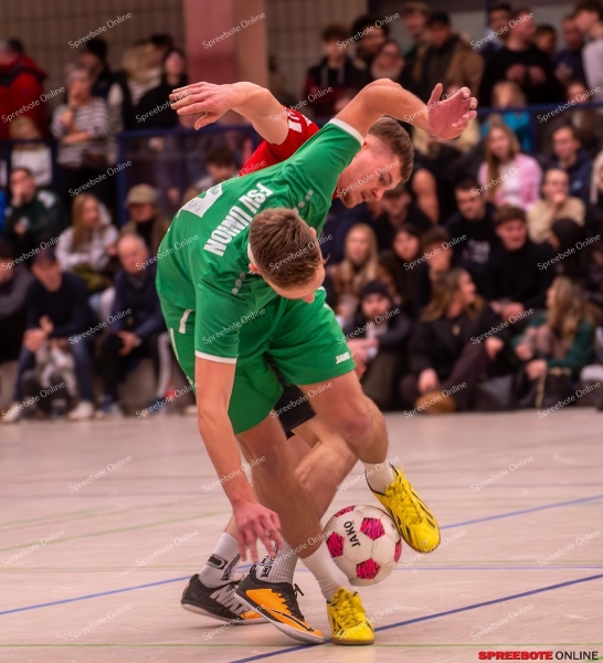 Spreebote-1.Fussball-Pneumat-Turnier-014