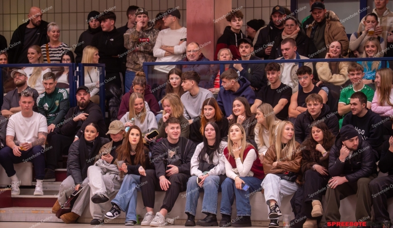 Spreebote-1.Fussball-Pneumat-Turnier-027