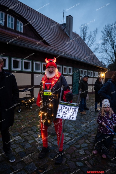 Spreebote-15.Storkow-Leuchtet-001