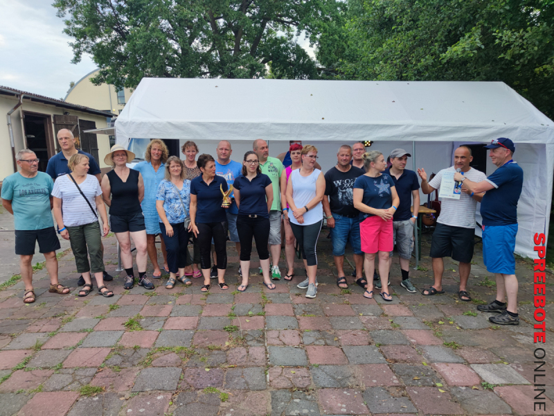 2.Fuerstenwalder-Drachenbootfuncup-Teams-7