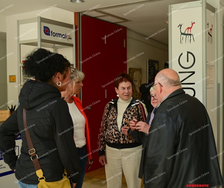 28.Ermutigung-Ausstell-Eroffnung-012