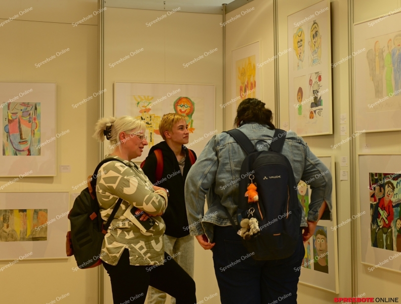 28.Ermutigung-Ausstell-Eroffnung-013