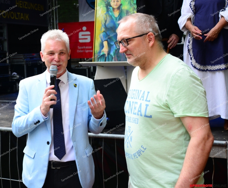 30.Heimatfest-Eroffnung-Torte-011