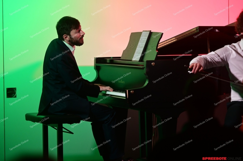 Alte-Rathaus-Manaev-004