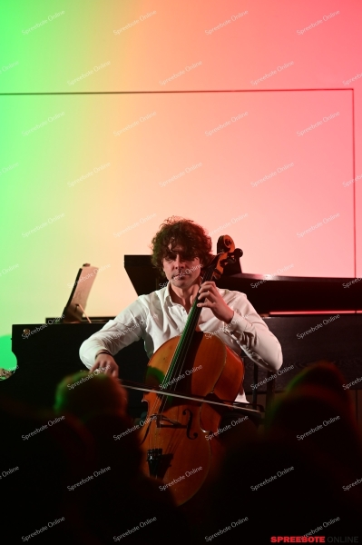 Alte-Rathaus-Manaev-005