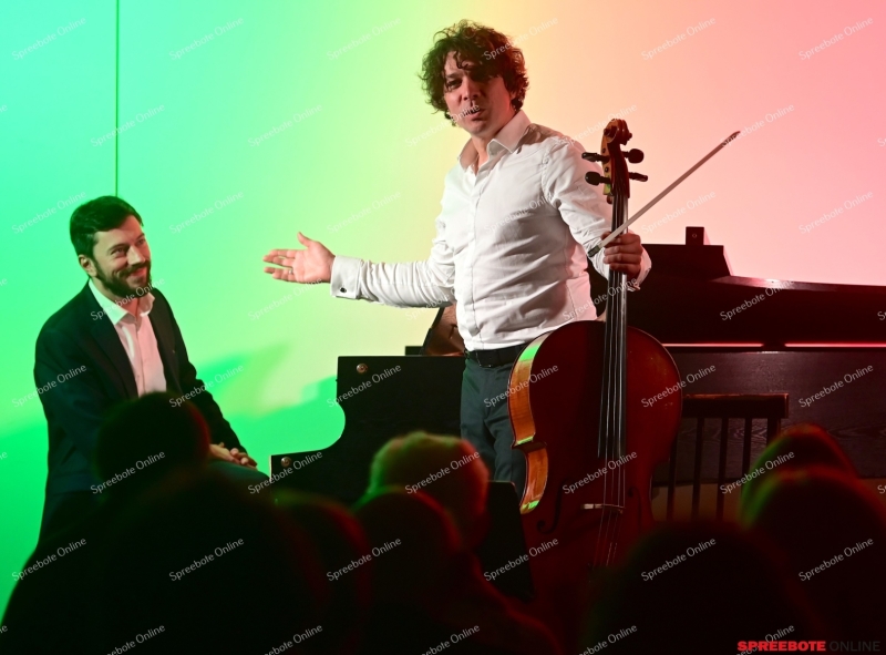 Alte-Rathaus-Manaev-008