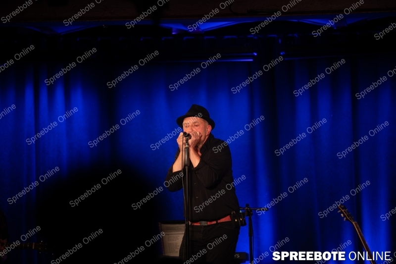 Spreebote-Andre-Herzberg-in-der-Kulturfabrik-_gallery1_04
