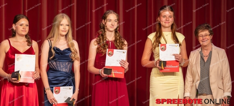 Spreebote-Aufbruch-in-die-Zukunft_gallery1_29-1