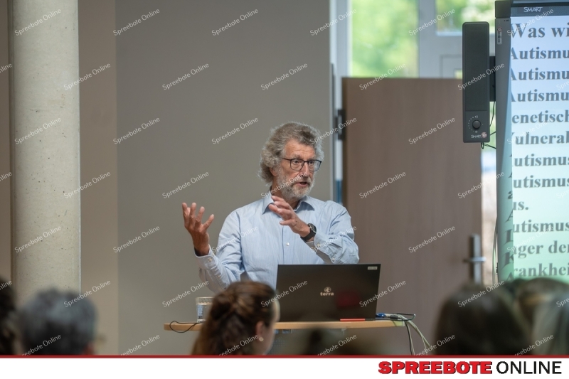 Spreebote-Autismus-im-Wandel-der-Perspektiven_gallery1_03