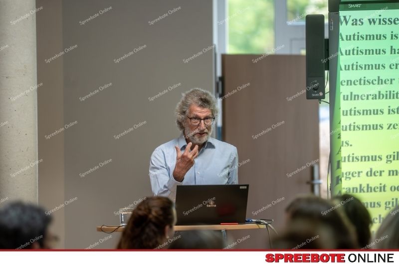 Spreebote-Autismus-im-Wandel-der-Perspektiven_gallery1_04