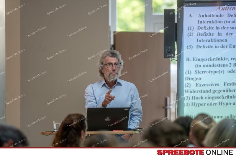 Spreebote-Autismus-im-Wandel-der-Perspektiven_gallery1_07