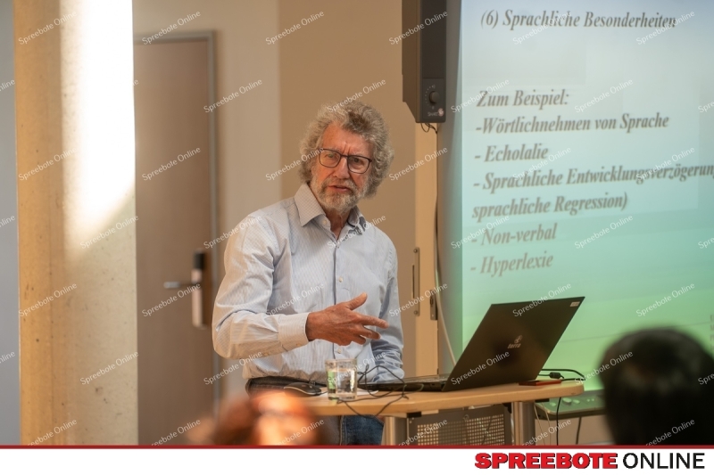 Spreebote-Autismus-im-Wandel-der-Perspektiven_gallery1_16