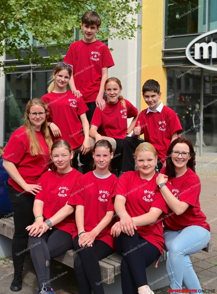 AWO-Gemeinsam-gegen-Barriere-Alte-Rathaus-Fuwa-002