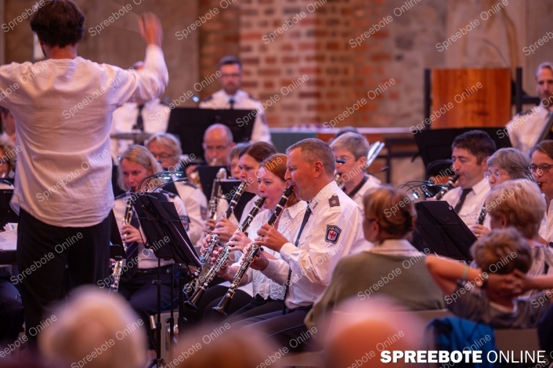 Spreebote-Benefizkonzert-mit-besonderer-Besetzung_gallery1_02