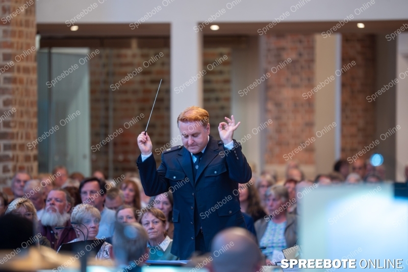 Spreebote-Benefizkonzert-mit-besonderer-Besetzung_gallery1_33