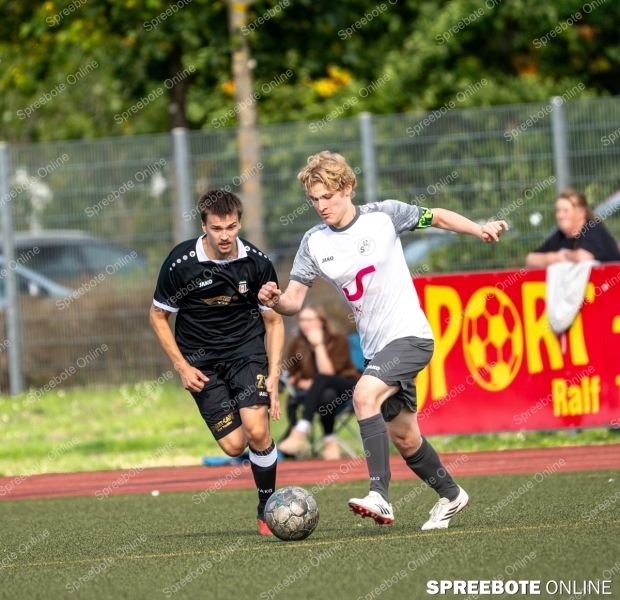 Spreebote-Borussia-erlebt-wieder-eine-Niederlage_gallery1_09