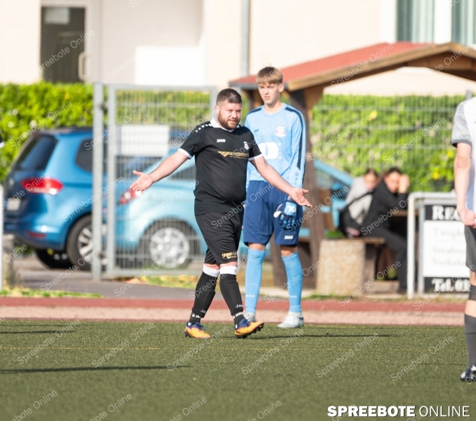 Spreebote-Borussia-erlebt-wieder-eine-Niederlage_gallery1_15