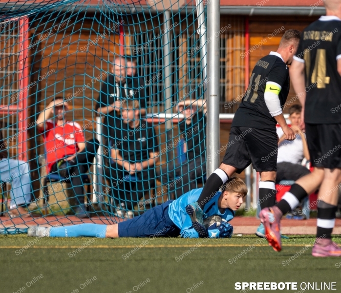 Spreebote-Borussia-erlebt-wieder-eine-Niederlage_gallery1_19