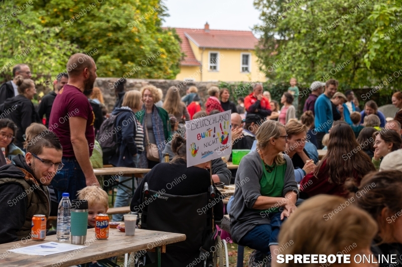 Spreebote-Bunt-mit-klarer-Botschaft_gallery1_05
