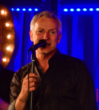 Dirk-Michaelis-in-der-Kulturfabrik-01