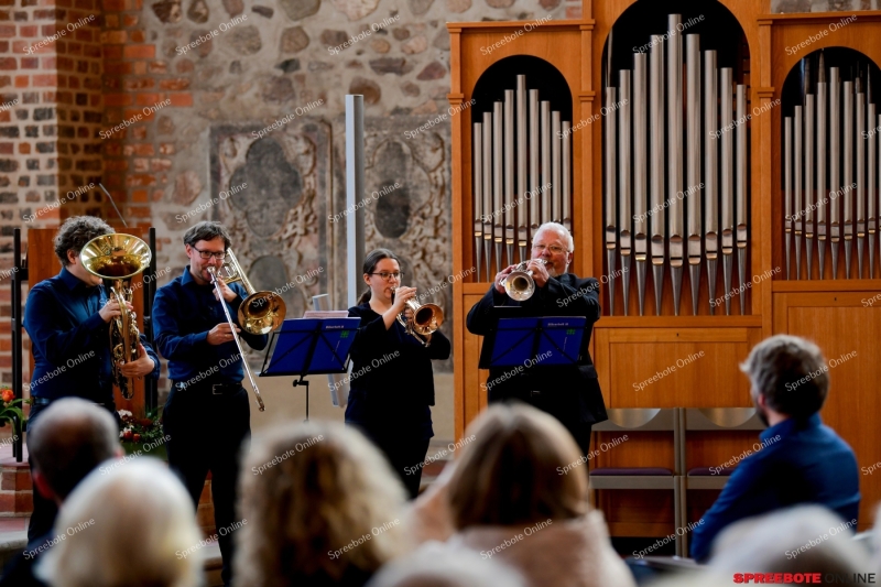 Spreebote-Dom-Kantor-verabsch-Popp-001